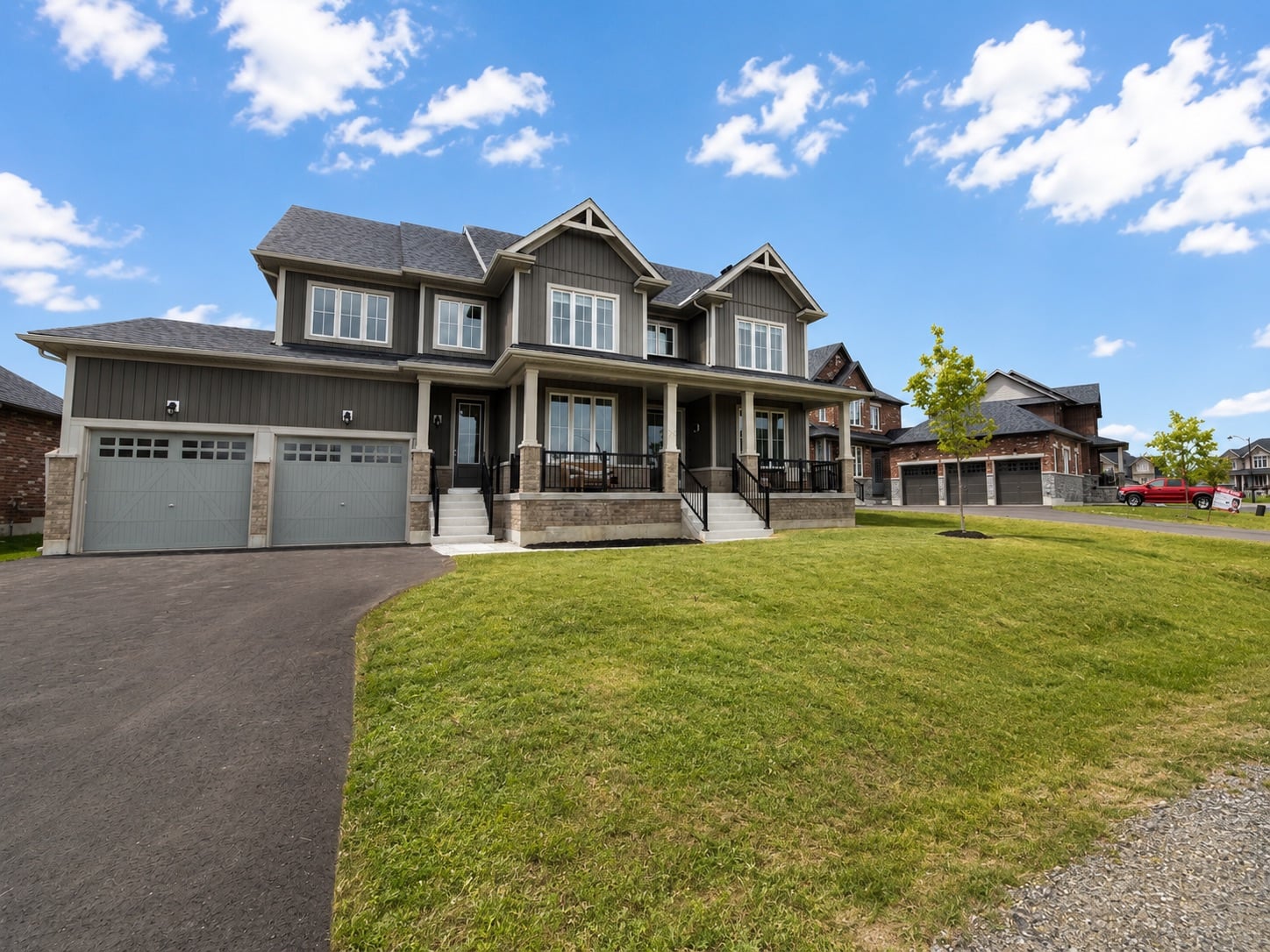 1 79 Golden Meadows Exterior